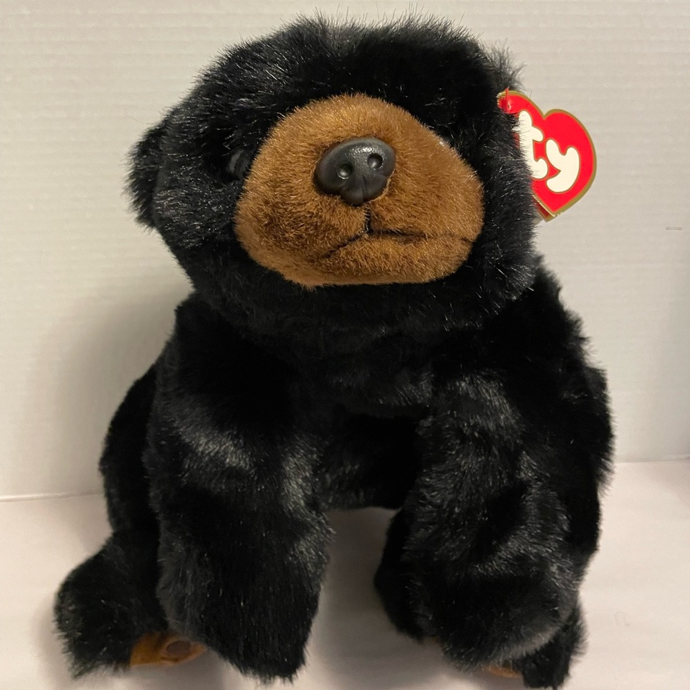 NWT Ty Classic Collection Paws Black Bear.  Vintage 1996.